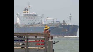 Deepwater fishing from the shore in Galveston [upl. by Kate]