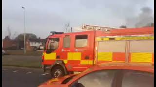 Lancashire fire and rescue service Blackpool L30P1 and L30P2 Responding [upl. by Boser778]