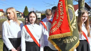 Uczniowie SP w Czarnej Sędziszowskiej upamiętnili ofiary Zbrodni Katyńskiej [upl. by Oneida]