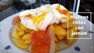 Huevos rotos con Jamón serrano  Receta SUPER SENCILLA [upl. by Kuska]