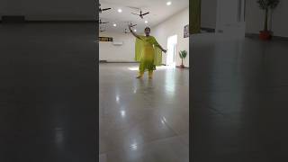 Very easy step nachle nachle mere yaar tu nachlesong wollywoodsongs trending dance dancevideo [upl. by Meave]