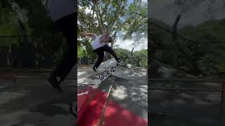 Skate Mediano 🎬 André Tavares skatemediano berriessb skate skateboard N5 [upl. by Shull487]