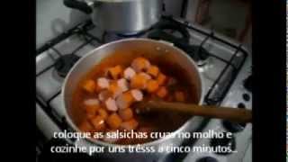 Macarrão com salsichas [upl. by Howlan523]