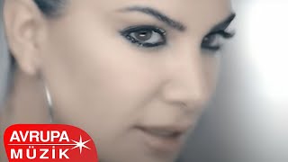 Ebru Yaşar  Kararsızım Official Video [upl. by Brian]