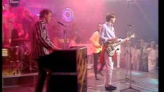 Style Council Walls Come Tumbling Down TOTP2 [upl. by Costanzia]