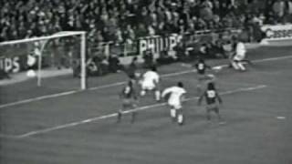 Resum Real Madrid 05 Barça Lliga 197374 [upl. by Niassuh]