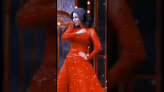 Mahira Khan dance❤️🔥youtubeshortsviralvideo mahirakhanpakistaniactressareeashowbizdressdesign [upl. by Josias]