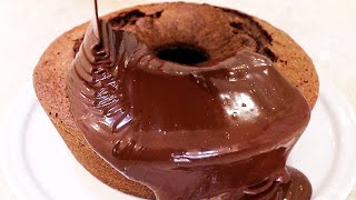 A MELHOR COBERTURA DE CHOCOLATE QUE EXISTE COM O MELHOR BOLO DE CHOCOLATE DO MUNDO  Isamara Amâncio [upl. by Enieledam]