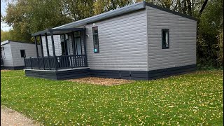 Away Resorts Tattershall Lakes Burst Of Blue Accommodation Tour [upl. by Alli580]