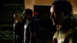 Arrow  Crisis on EarthX  Dark Arrow Overgirl amp Reverse Flash Reveal Themselves to Earth 1 Heroes [upl. by Orland508]