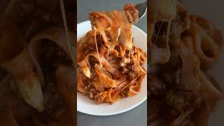 Pasta sugo al ragù e mozzarella🍝 pasta food foodie [upl. by Mab652]