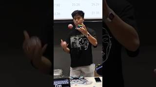 Fastest time to solve a cube whilst juggling  1303 seconds by Daryl Tan Hong An 🇸🇬 [upl. by Sacram448]