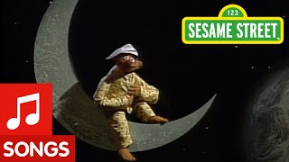 Sesame Street I Dont Want to Live on the Moon [upl. by Coplin]