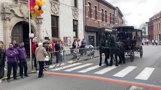 Het Willebroekse Vaandel en het comite van de carnavalstoet  carnaval Willebroek 2024 [upl. by Amaso]