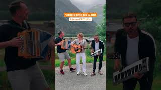 aperolspritz lustig song wochenende feierabend memes vincentgross feiern party berge [upl. by Woodman151]