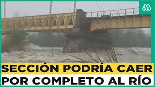 Alto riesgo Puente podría ser arrastrado por fuerte caudal de río en Longaví [upl. by Sadella336]