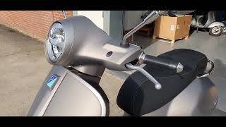 2023 Vespa GTS SuperTech Grigio Ottimista Opaco 300 HPE E5  De Vespa Garage [upl. by Ruhnke720]