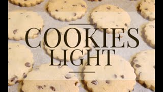 VIDEORICETTA Biscotti cookies light con gocce di cioccolato [upl. by Nlyak]