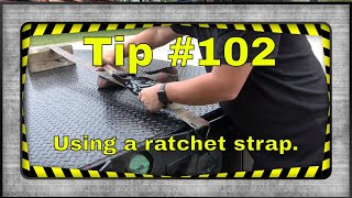 How to use a ratchet strap [upl. by Vaden]