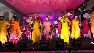 Kehre Pind Di Tu Ni 🔥 Latest Punjabi Songs  Super Punjabi Dance Performance  Dj Tracktone [upl. by Rimisac108]