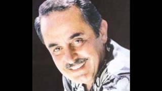 Melhem Barakat  3ala babi wa2ef amarein [upl. by Etnuahc]