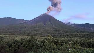 VOLCÁN REVENTADOR ECUADOR [upl. by Lankton156]