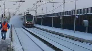 TRENI E NEVE [upl. by Yznil737]