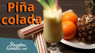 Recetas de cócteles con alcohol  Piña colada con Malibu [upl. by Erdnaxela]