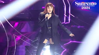 Sanremo 2024  Annalisa canta Sinceramente [upl. by Wilonah64]