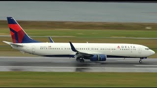 RARE FIRST EVER Delta Airlines Boeing 737900ER N808DN landing in PDX [upl. by Woo]