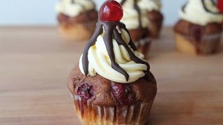 Donauwellen Cupcakes Rezept  Danube Wave Cupcakes Recipe  ENG SUBS [upl. by Nawd]