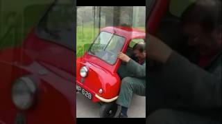 Как выглядит самый маленький из современных автомобилей Peel P50 [upl. by Roybn]