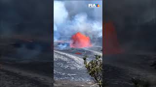 LAVA SIN AMENAZA  Volcán Kilauea entra en erupción la lava alcanza hasta 50 metro de altura [upl. by Namlak]