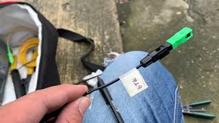 Instalación cliente fibra óptica  FTTH fibra óptica hasta el hogar [upl. by Aehsa]