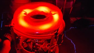 Bagel Toroidal Vortex with High Frequency Inductively Coupled Plasma in Neon Racing Plasmoids mode [upl. by Konstantin]