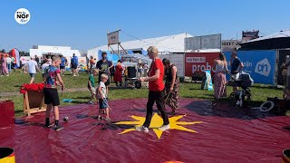 Tweede editie Bouwvak Festival valt in de smaak quotWy sjogge minsken genietsjenquot [upl. by Goodspeed]