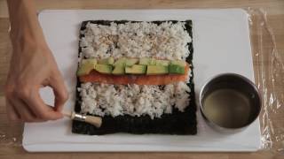 C’Prêt – Maki saumon concombre et avocat [upl. by Nomrej379]