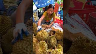 The Most Famous Street Food Vendor in Thailand  Puy Roti Lady Bangkok [upl. by Shepperd]