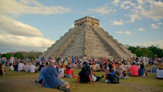 Equinoccio Kukulcán desciende a la Tierra  National Geographic en Español [upl. by Aisekal315]