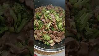 BEEF CON BROCCOLI cooking shortvideo ebebvlog [upl. by Toh]