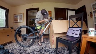 Specialized Stumpjumper Alloy 2022 Unboxing amp Amateur Assembly [upl. by Colly]