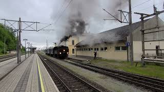 Dampflokomotive 922271 des MLV Zwettl im Bahnhof Lambach kurz vor der Abfahrt nach Ampflwang [upl. by Fontana554]