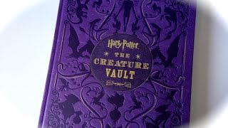 Présentation Harry Potter le grand livre des créatures Version anglaise [upl. by Rehttam]