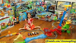 Thomas amp Friends Trackmaster SkyHigh Bridge Jump Playset Crazy Playtime w Maya [upl. by Gearhart]