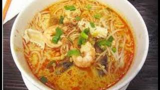 SINGAPORE SEAFOOD LAKSA CURRY Recipe [upl. by Adaminah330]