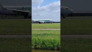 Transavia B737 komt aan op AMS Airport [upl. by Rexferd]