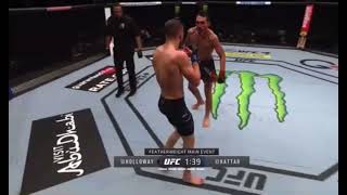 Max Holloway dodging punches amp talking to commentators [upl. by Whitman]