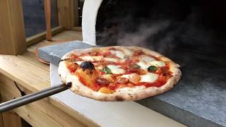 Pizza In Vermiculite Oven [upl. by Urbas]