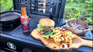 Cooking BBQ Burger amp Chips in a weird camp kitchen [upl. by Ona]