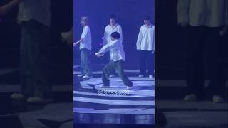 4K 241103 ACT  PROMISE ENCORE 태현 GGUM 껌 투모로우바이투게더 TXT TAEHYUN Fancam [upl. by Anrapa]